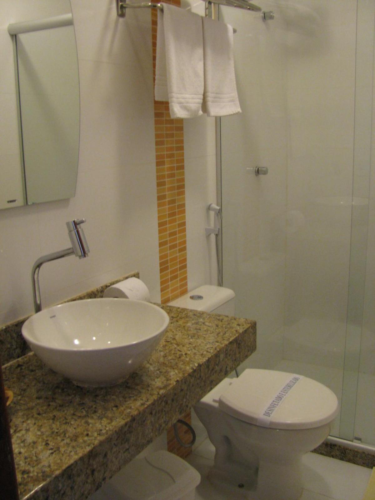 Hotel La Brise Cabo Frio Quarto foto